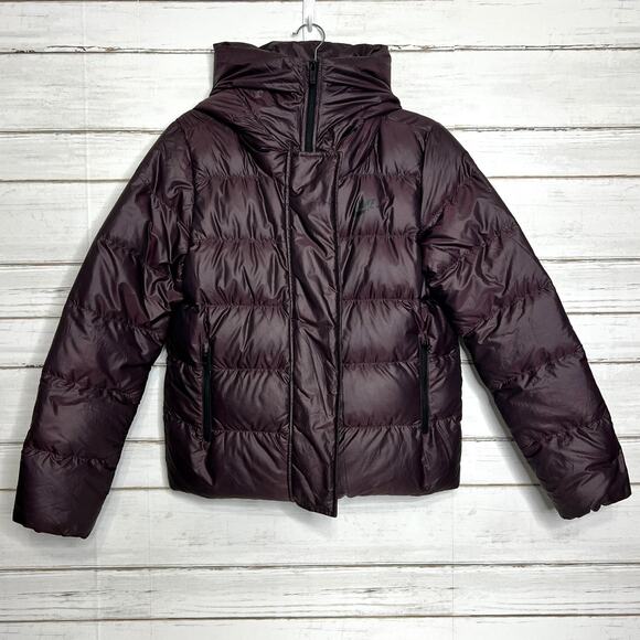Nike Down Puffer Jacket Plum Purple Size Medium - Picture 1 of 12